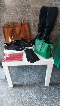 Schuhe und passende Accessoires